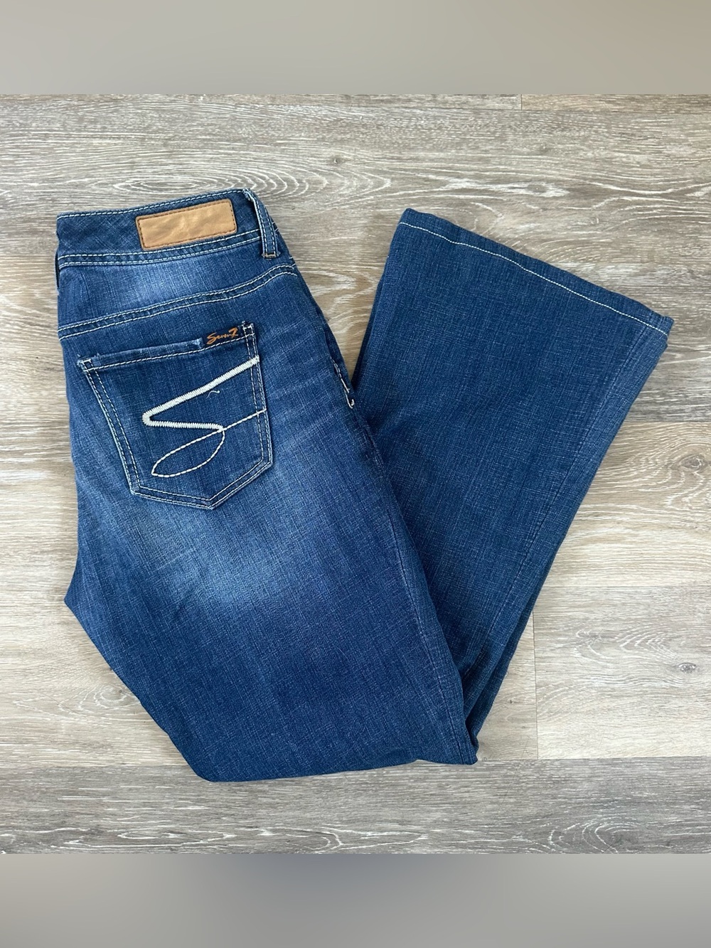 Seven7 Extreme Flare Dark Wash Low Rise Denim Jeans Blue Womens Size 8